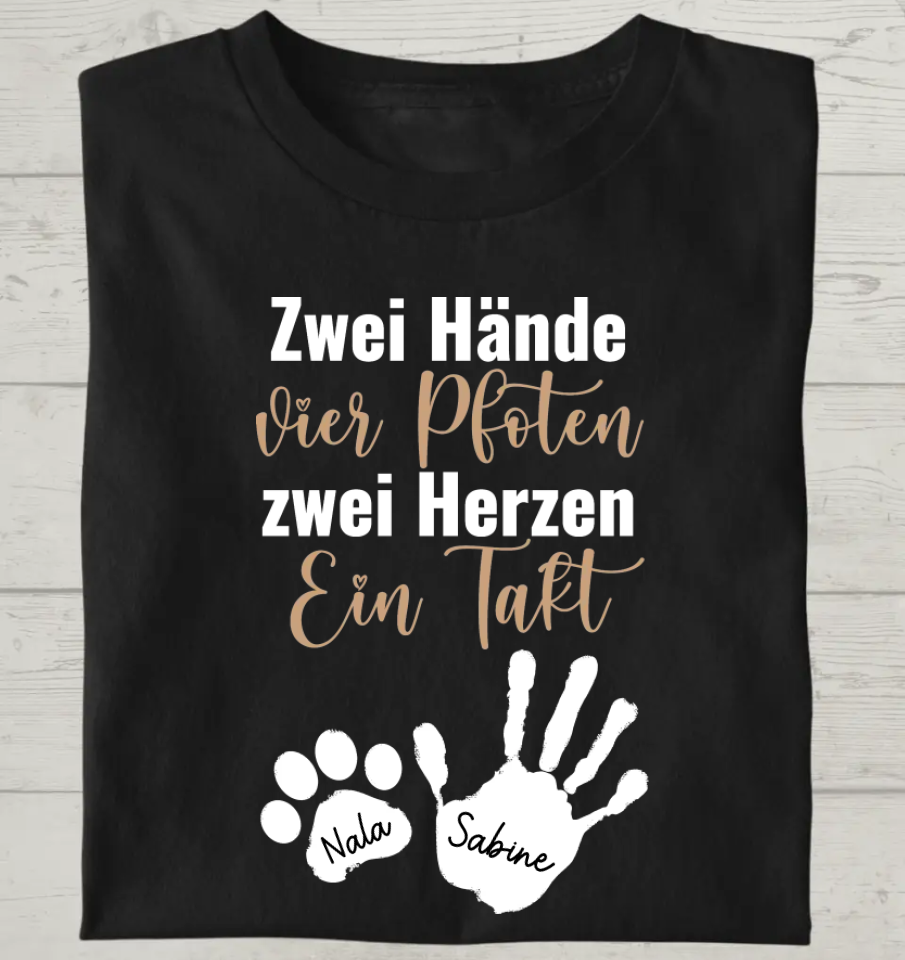 Zwei Hände vier Pfoten - Personalisierbares Unisex Bio T-Shirt