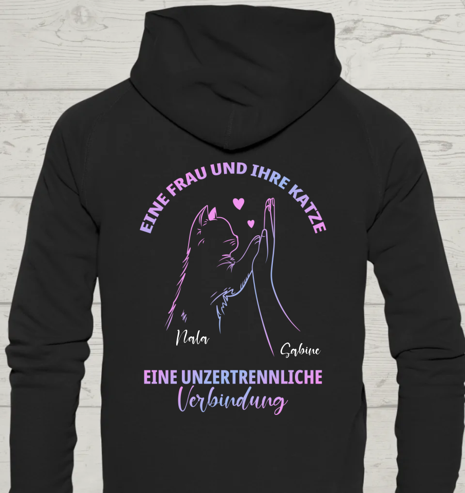 Eine Frau und ihre Katze - Rückendruck - Personalisierbarer Unisex Hoodie